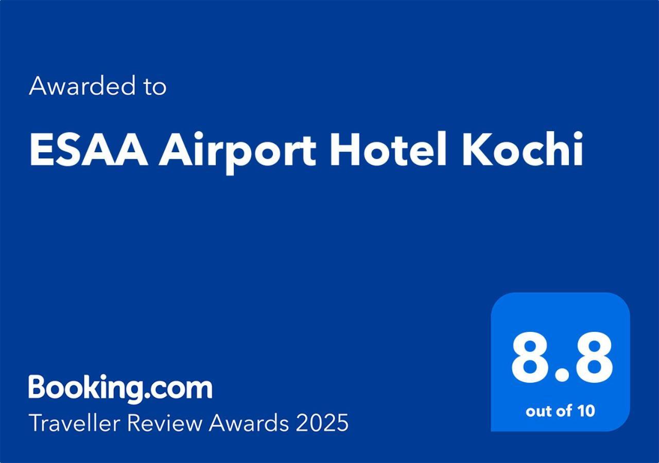 Esaa Airport Hotel Kochi Bagian luar foto